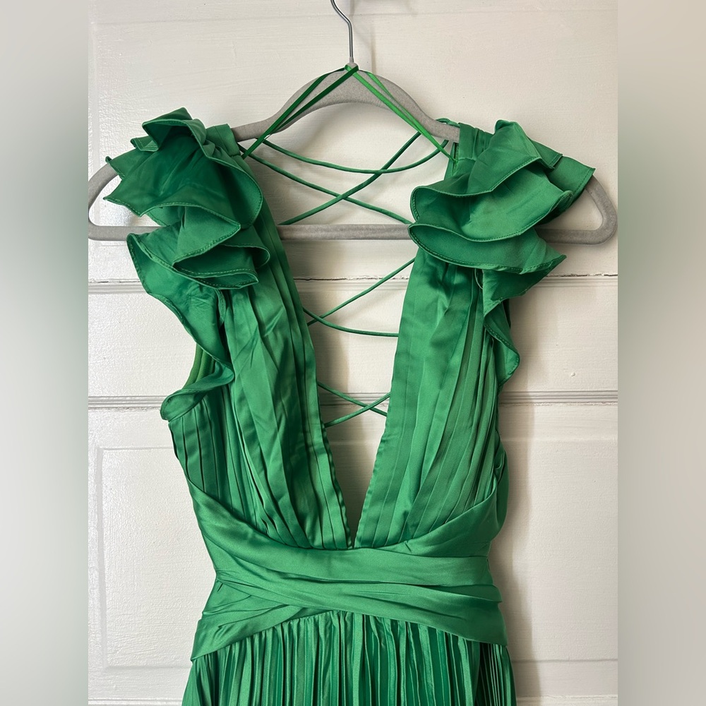 Fashion Nova Ariana Pleated Maxi Dress - Vibrant Green | S - Picture 6 of 13